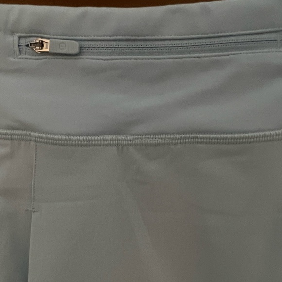 Lululemon Size 2 Powder Blue Pace Rival Skirt - Picture 4 of 9